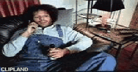 animated gif of Anheuser-Busch; Budweiser(Brand); Beer(Product) "Whassup Call Waiting [Whassup]"