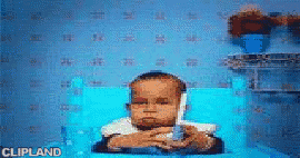 animated gif of Emap on Air; Magic FM(Brand); Radio(Product) "Baby" (1999)