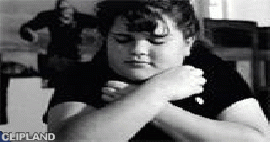 animated gif of Mannesnann o.tel.o; o.tel.o(Brand); Telecommunications(Product) "Flame" (5/19)