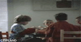 animated gif of McDonald's; McDonald's(Brand); Smile(Product) "Kid's Table" (3/20)