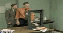 animated gif of Quizno's Subs; Quizno's(Brand) "Guillotine" (2/3/)
