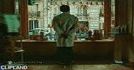 animated gif of Renault; Renault(Brand); Clio(Product) "Renault Cliotherapie" (1999)