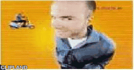 animated gif of Ricardo.de, Hamburg "Platz, Waldi!"