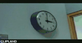 animated gif of Diamond(Advertiser); Emerald Nuts(Brand); Emerald Nuts(Product) "Robert Goulet" (2007)
