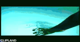animated gif of N.O.E.M.I. "When Angels Kiss" (2002)