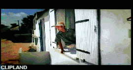 animated gif of Trois Petite Chats (2003)